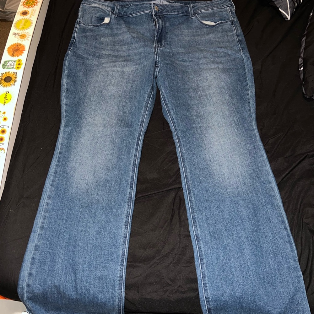 Old Navy Women's Flare Jeans in Blue